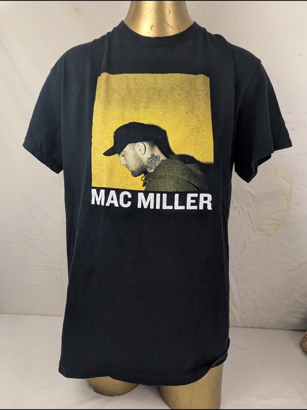 Mac Miller Men's Black Tee Shirt With Graphic of the Singer on front Large